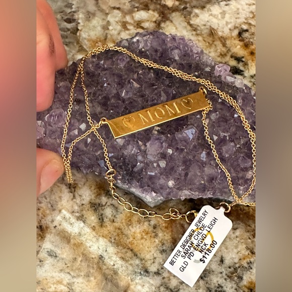 Sarah Chloe Mom Bar Necklace - Picture 9 of 11